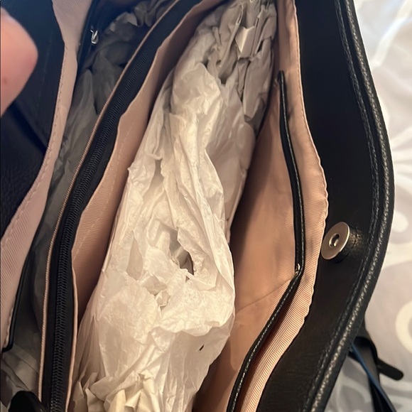 Dana Buchanan NWT BELLA TOTE - Picture 8 of 8